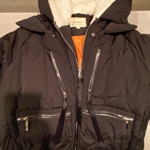 the Best puffer coat by Orolay!